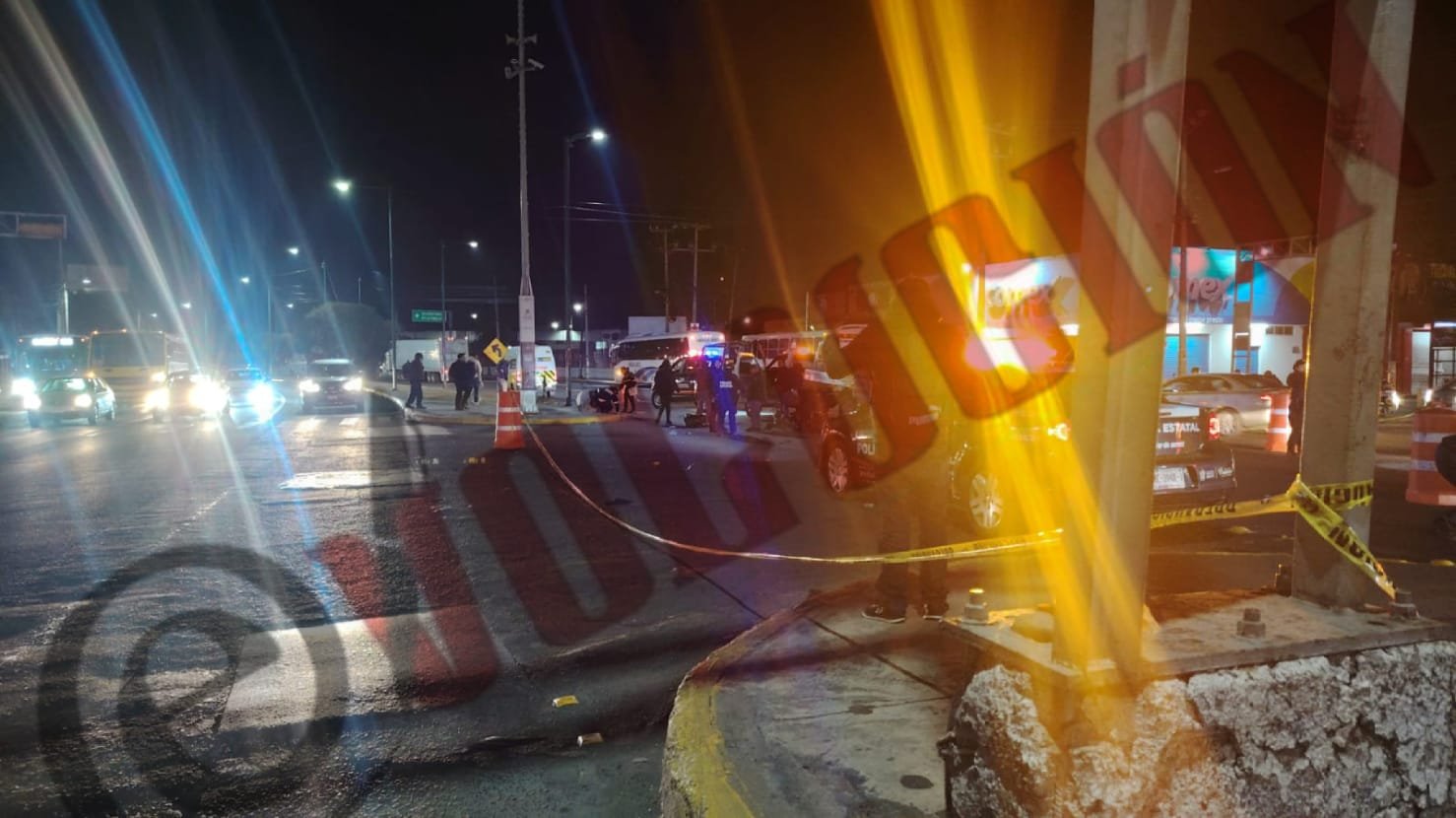 Brayan falleció al ser arrollado en su moto por un tractocamión en Toluca