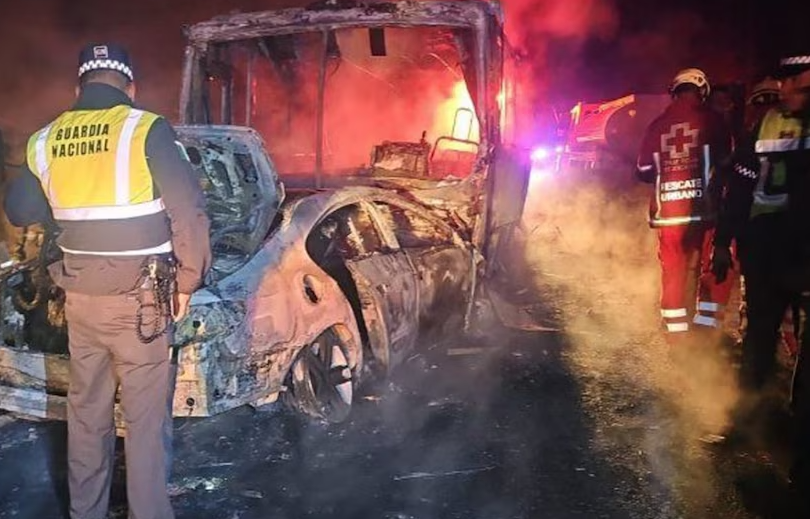 Encontronazo en la México-Cuernavaca deja 4 muertos y 11 lesionados