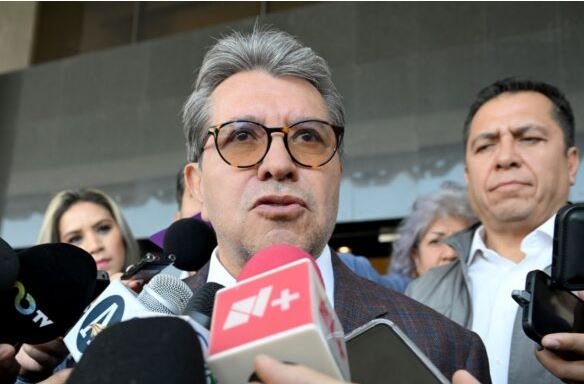 Monreal desmiente a Sheinbaum al asegurar que borrador filtrado de reforma electoral no es falso