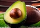 El aguacate en EU el oro verde del Super Bowl mientras que en México el de las extorsiones