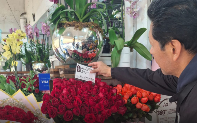 Profeco realiza operativo para verificar que no se cometan abusos en precios por el 14 de febrero