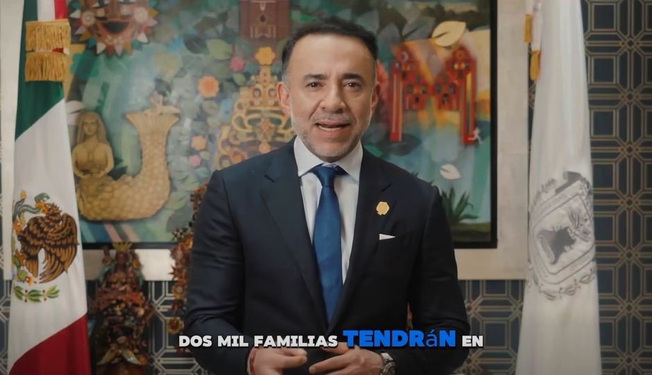 Fernando Flores promete más tinacos gratis para ciudadanos en Metepec