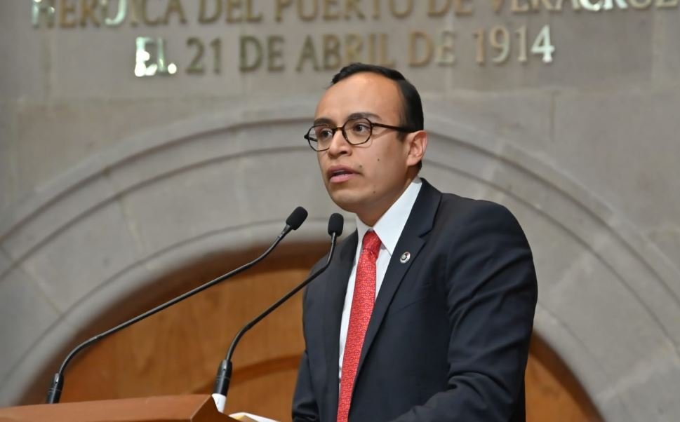 Proponen topes máximos en cobro de agua en pipas en EdoMéx