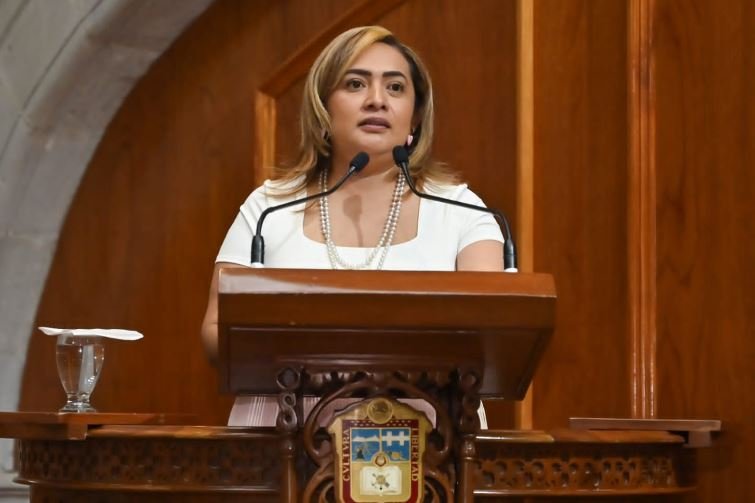 Impulsa Carmen De la Rosa coordinación institucional contra robo de medicamentos en EdoMéx