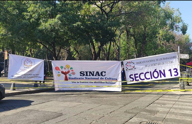 Trabajadores sindicalizados de Cultura cierran oficinas para exigir incrementos salariales