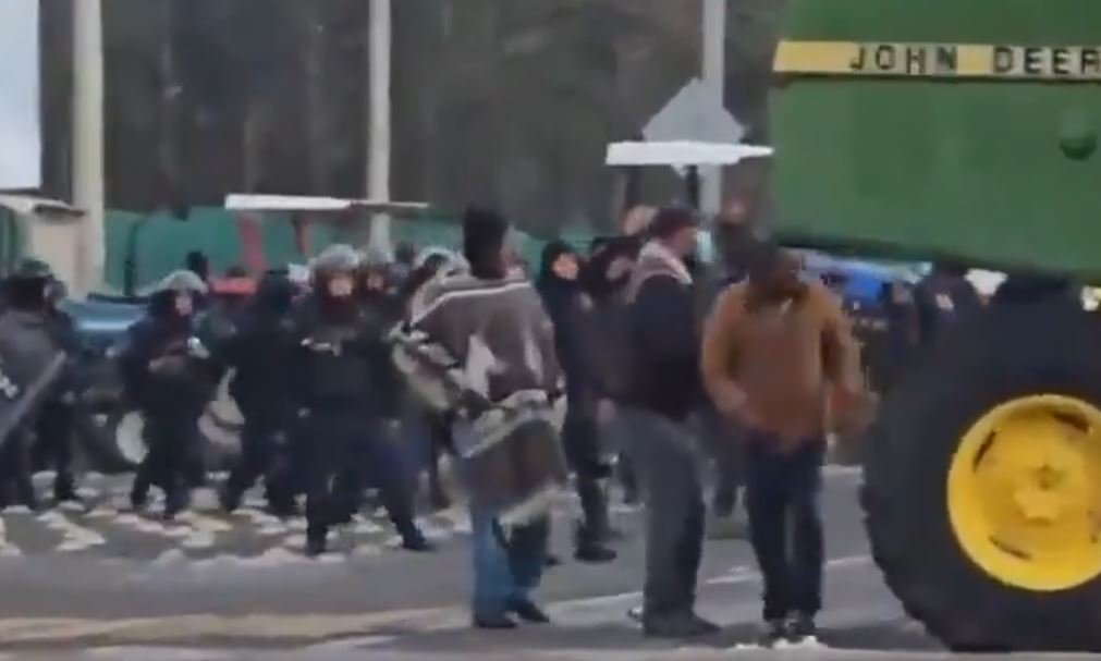 Denuncian represión y desaparición de transportistas y agricultores tras bloqueo en Tlaxcala