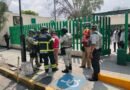 Evacúan clínica 64 del IMSS en Tlalnepantla por amenaza de bomba