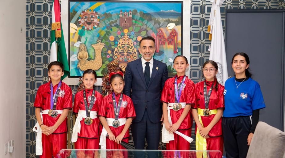 Resalta Fernando Flores el talento infantil de Metepec tras medallas ganadas en Wushu Kung Fu