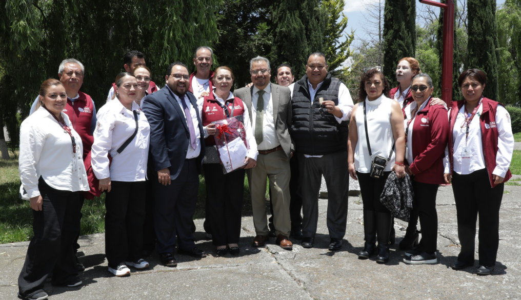 Norberto Morales entrega uniformes y vehículos a servidores públicos del EdoMéx
