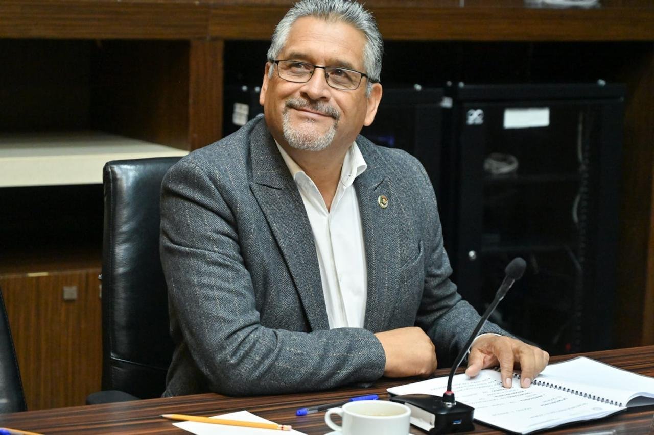 Gerardo Pliego anuncia disposición para acercar diálogo a comunidad nahua con Ayuntamiento