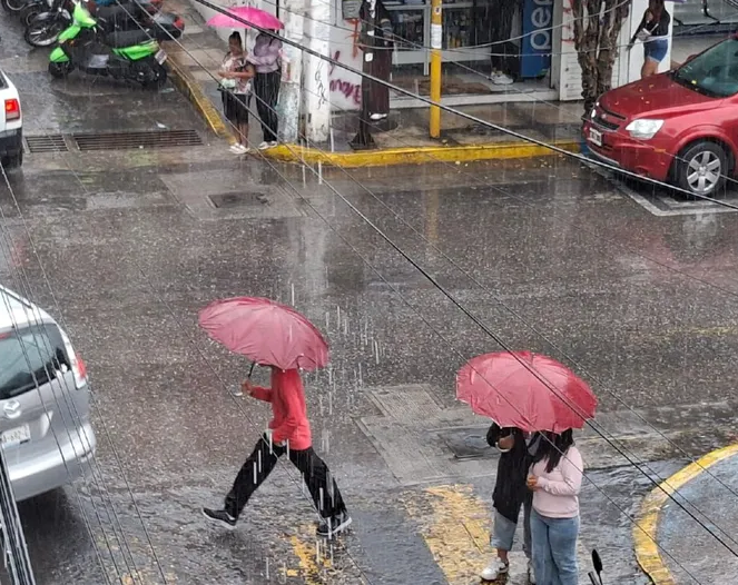 Continuarán lluvias en gran parte del país pese a que Boris se debilitó a depresión tropical