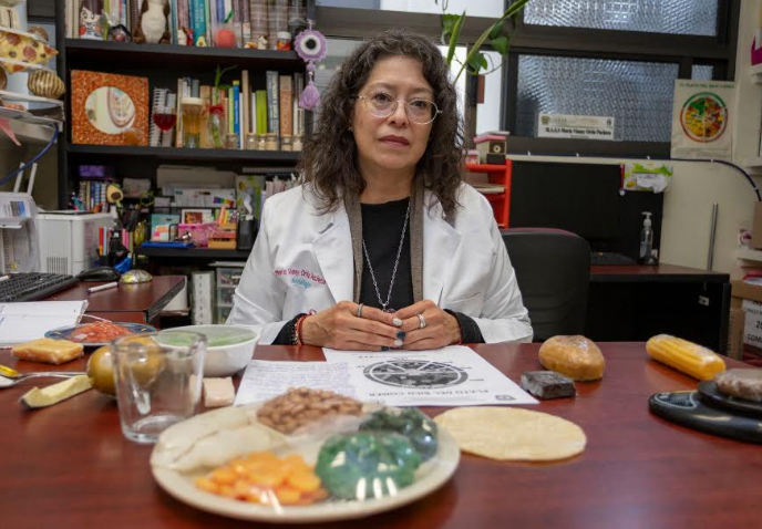 UAEMéx impulsa el autocuidado con información científica para una alimentación saludable