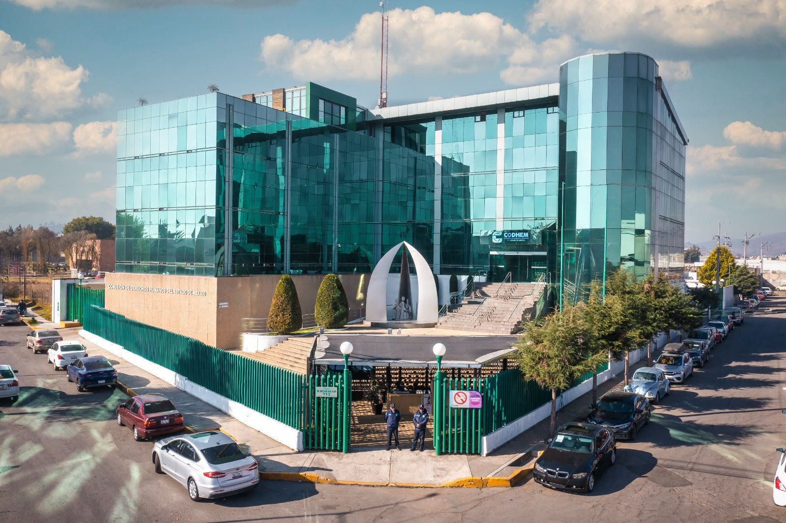 CODHEM inicia investigación de oficio por agresión a periodista en Naucalpan