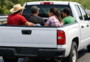 Multas de casi 3 mil pesos a quienes lleven personas en la batea de camionetas 