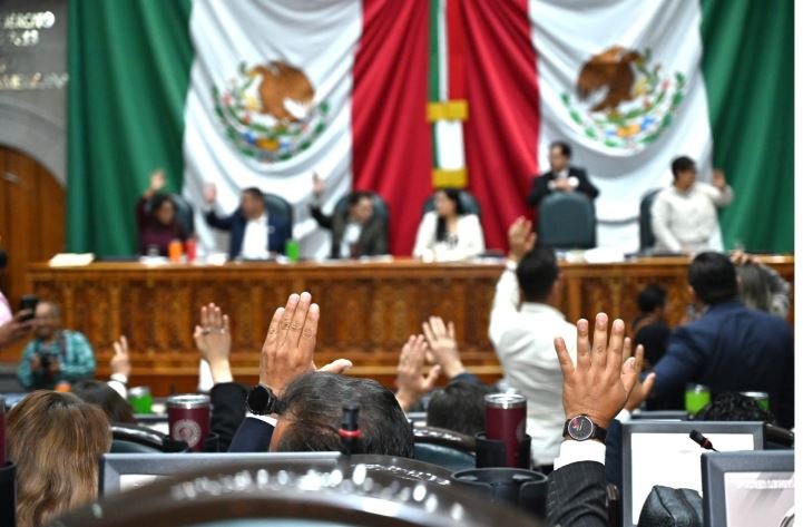 Congreso aprueba simplificar categorías de la Presea ‘Estado de México’