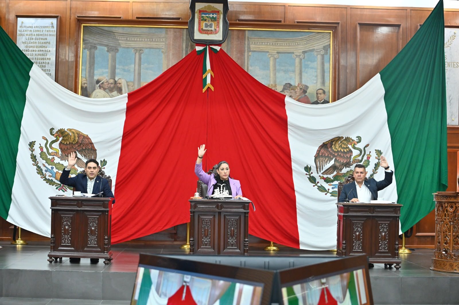 Nombra Congreso a encargados de las contralorías del Trijaem y TEEM