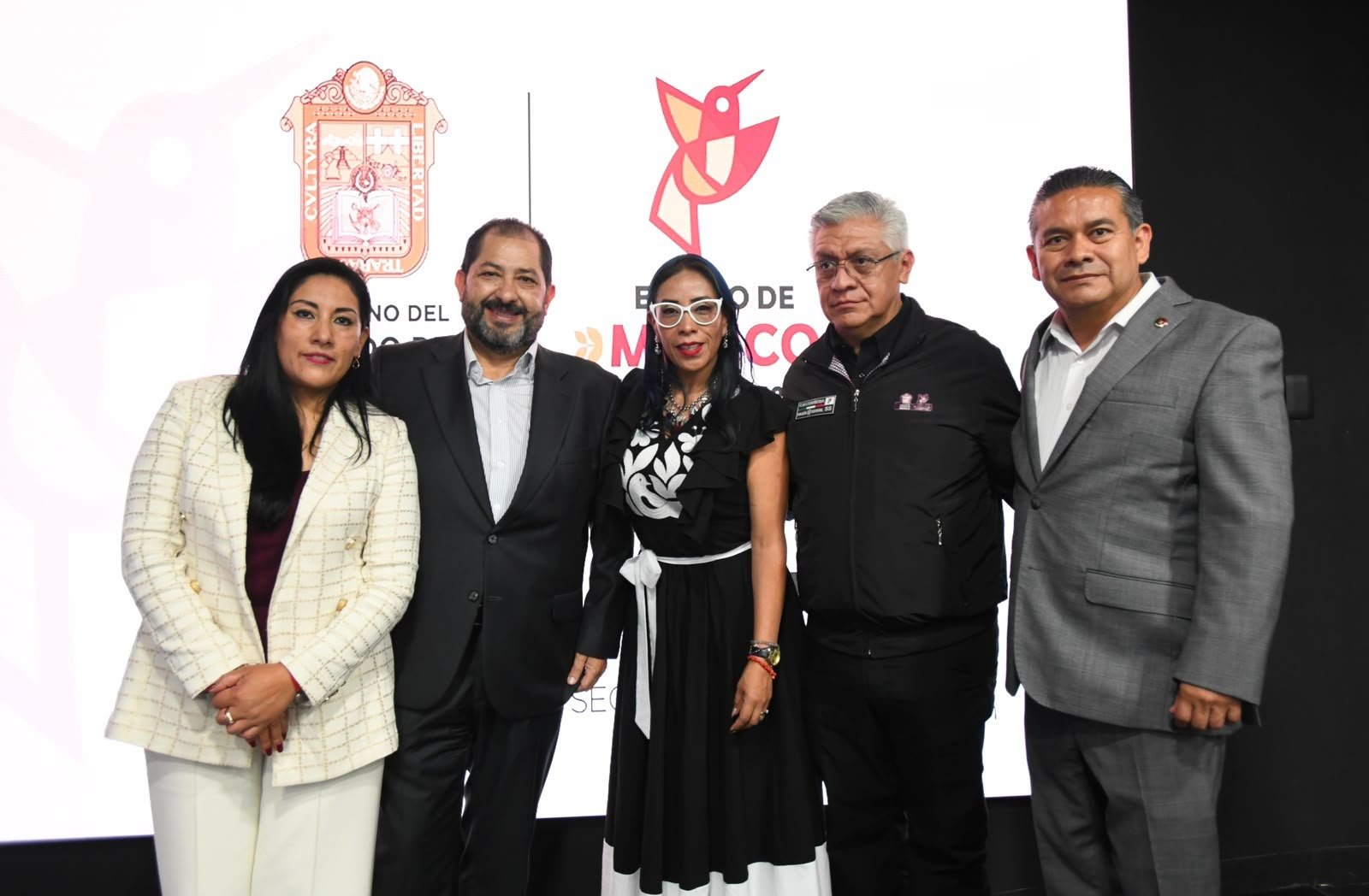 Visitan congresistas de morena las instalaciones del C5