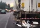 Cierre total en la México-Toluca por choque múltiple de tráileres con dirección a CDMX 