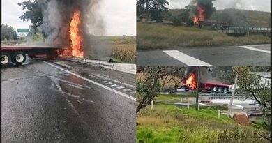 Incendio de tráiler paraliza la circulación en la autopista Toluca-Atlacomulco 