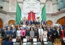 Reconoce el Congreso a 40 docentes por su compromiso y ardua labor