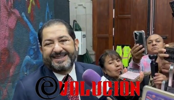 Formato de comparecencia en Glosa de Delfina asegura rendición de cuentas a un pueblo informado: Francisco Vázquez
