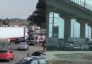 Transportistas bloquean la México-Toluca y la caseta El Dorado